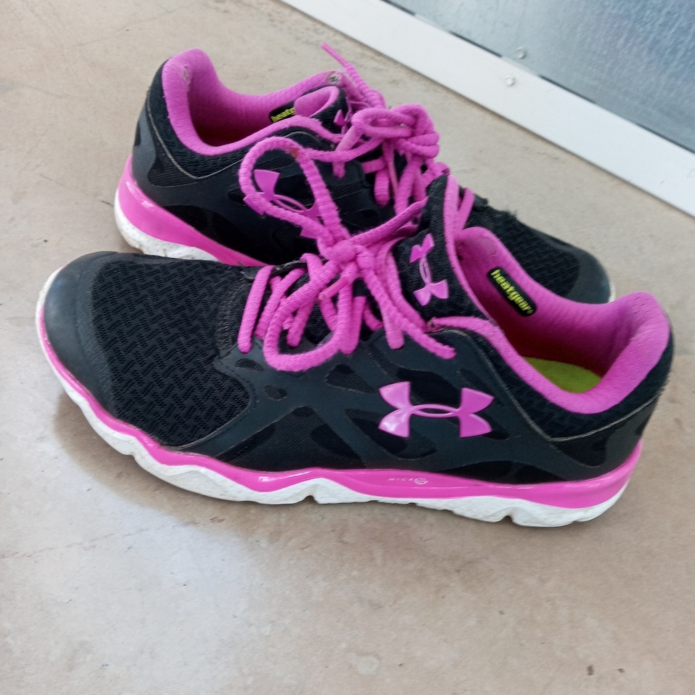 Women's Under Armour Micro G Neo Mantis Running Shoe